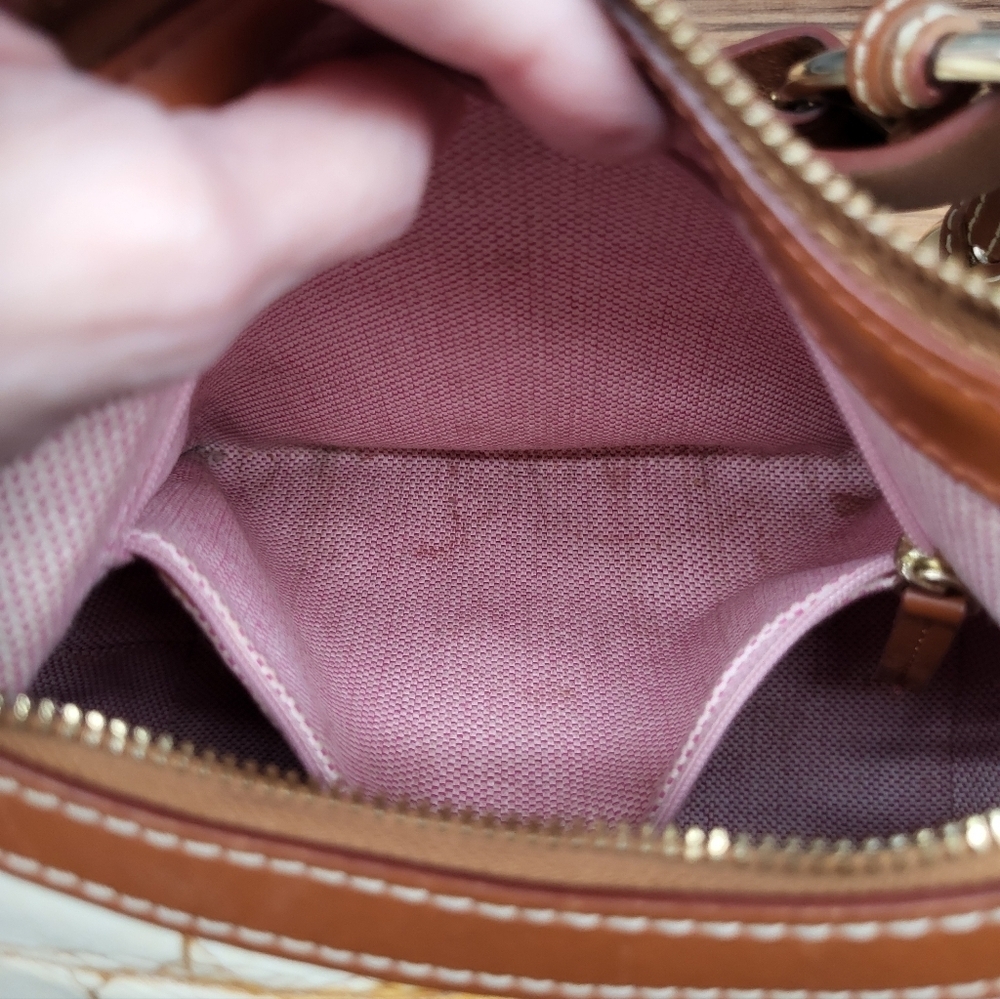CLEARANCE! Dooney & Bourke Vintage Croc-Embossed Leather Shoulder Bag, 12Γ9Γ5.5 - Picture 11 of 15